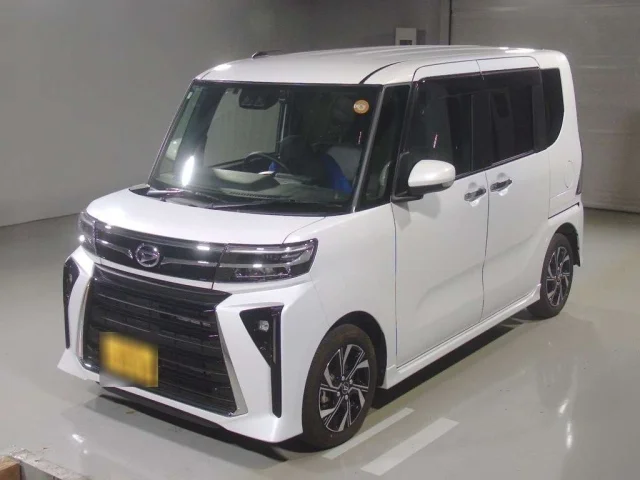 Daihatsu TANTO — фото 1