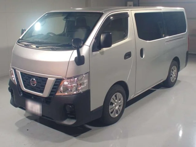 Nissan CARAVAN VAN — фото 1