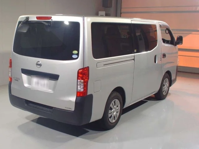 Nissan CARAVAN VAN — фото 2