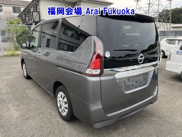 Nissan SERENA — фото 2