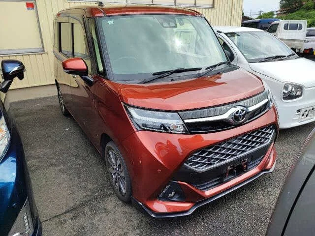 Toyota TANK