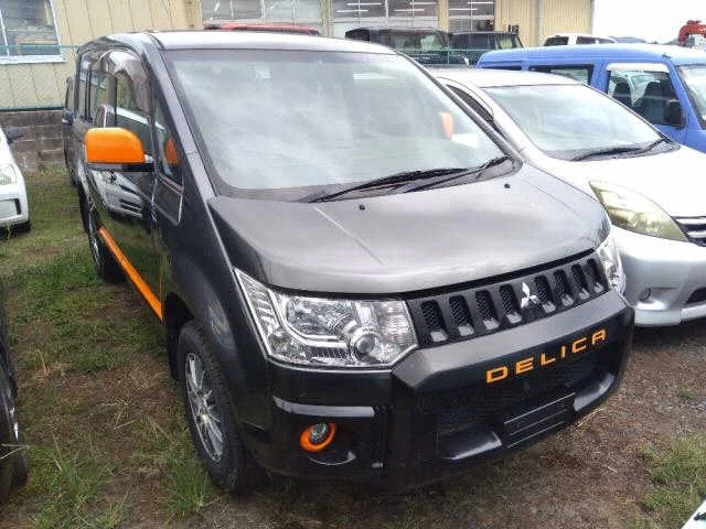 Mitsubishi DELICA D5