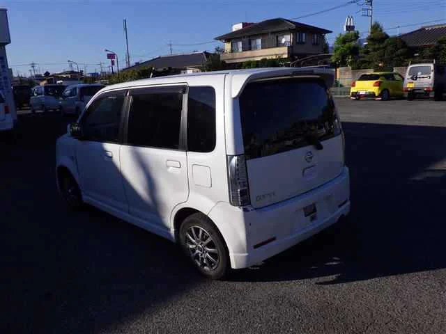 Nissan OTTI — фото 2
