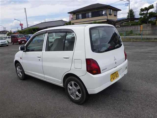 Mitsubishi MINICA — фото 2