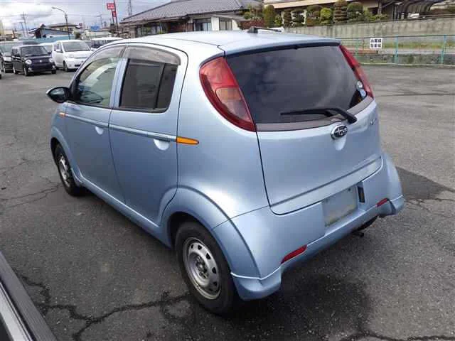 Subaru R2 — фото 2