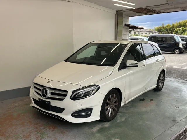 Mercedes-Benz B CLASS