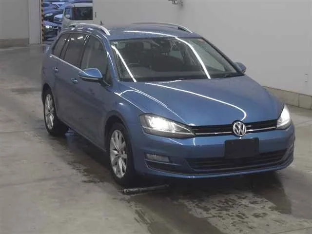 Volkswagen GOLF VARIANT