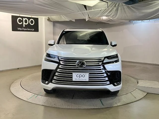 Lexus LX — фото 3