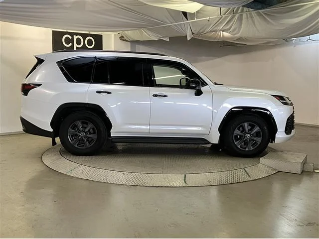 Lexus LX — фото 4