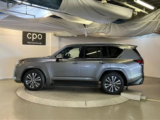 Lexus LX — фото 4