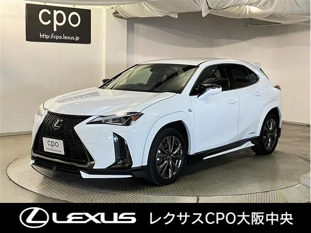Lexus UX — фото 1
