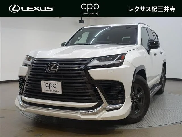 Lexus LX — фото 1