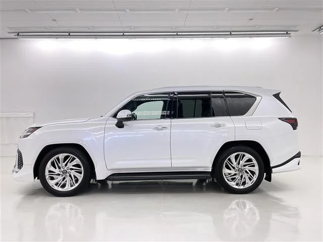 Lexus LX — фото 3