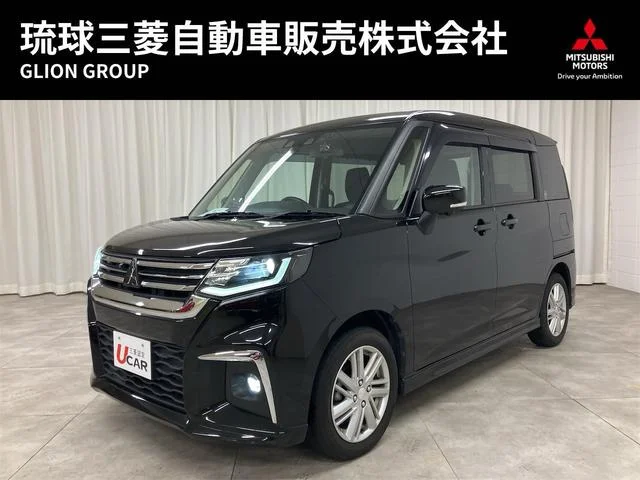 Mitsubishi DELICA D2 — фото 1