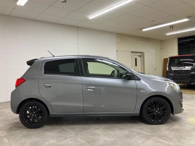 Mitsubishi MIRAGE — фото 4
