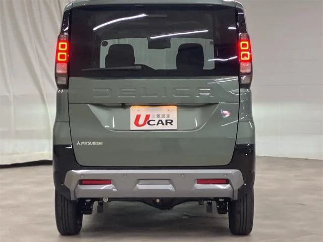 Mitsubishi DELICA MINI — фото 3