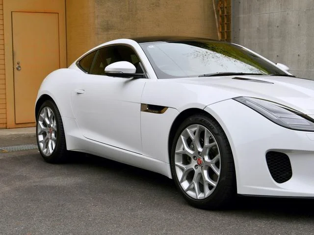 Jaguar F-TYPE — фото 3