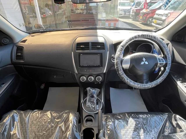 Mitsubishi RVR — фото 3