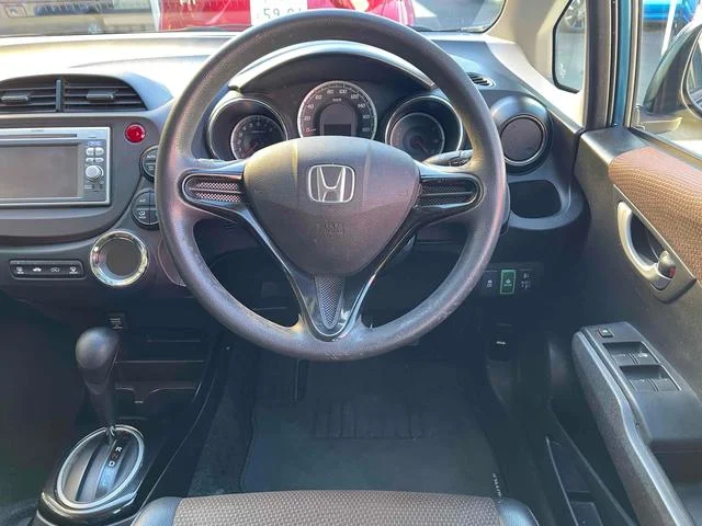 Honda FIT SHUTTLE — фото 4