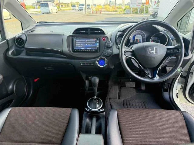 Honda FIT SHUTTLE — фото 3