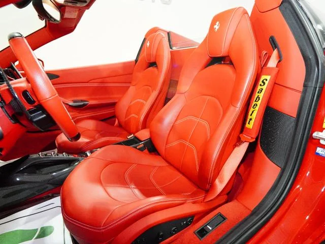 Ferrari 488 SPIDER — фото 3