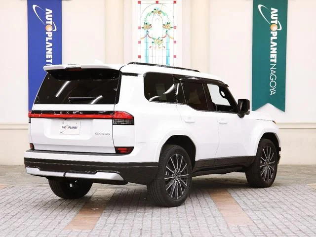 Lexus GX — фото 4