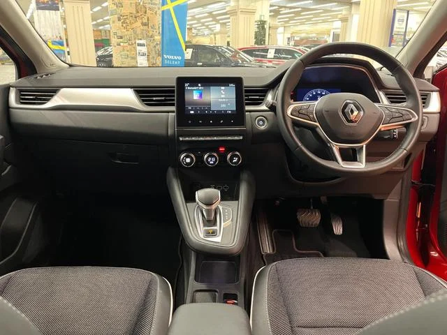Renault CAPTUR — фото 3