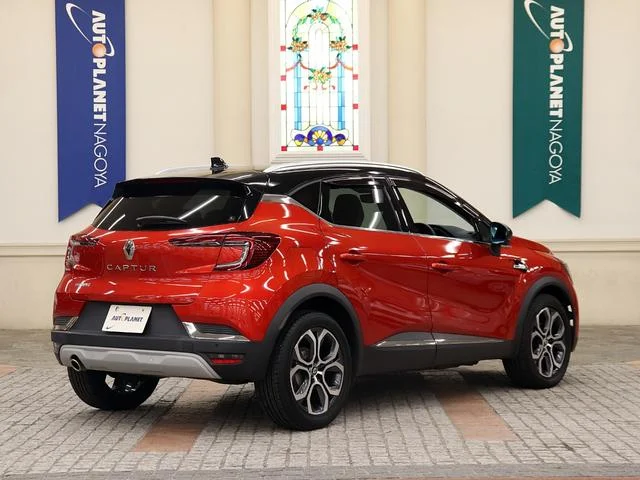 Renault CAPTUR — фото 4
