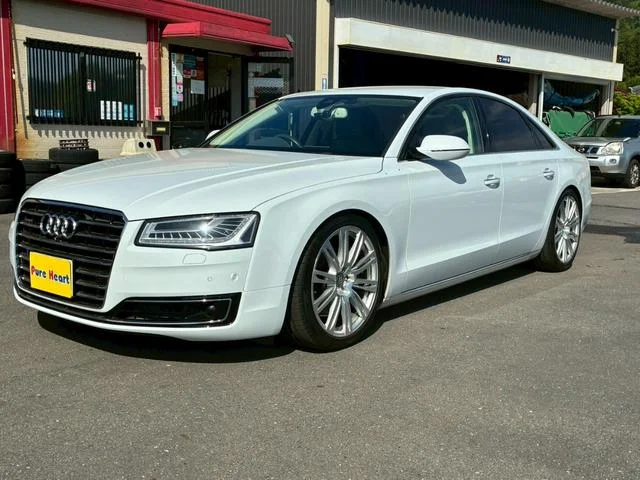 Audi A8 — фото 5