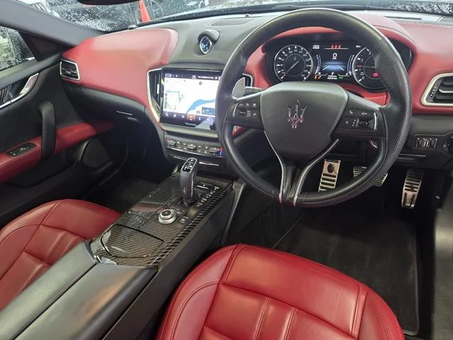 Maserati GHIBLI — фото 4