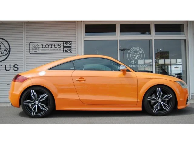 Audi TTS COUPE — фото 4