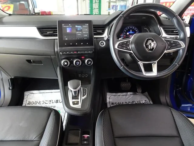 Renault CAPTUR — фото 2