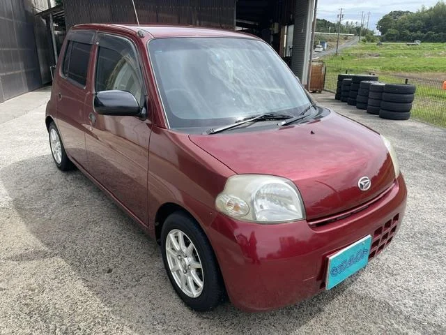 Daihatsu ESSE — фото 3