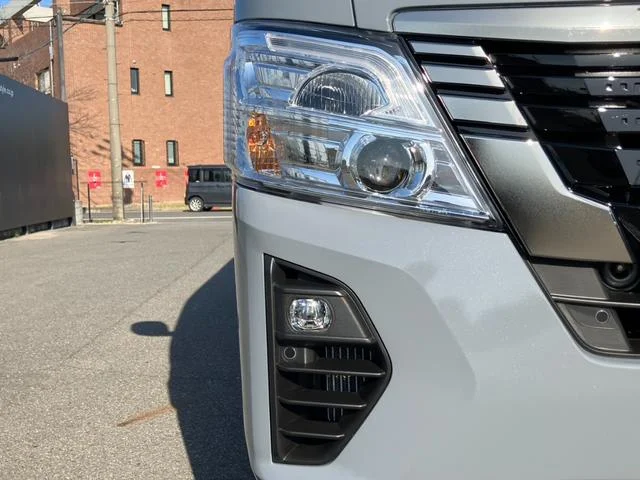 Nissan CARAVAN — фото 2