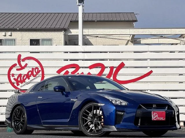 Nissan GT-R — фото 2