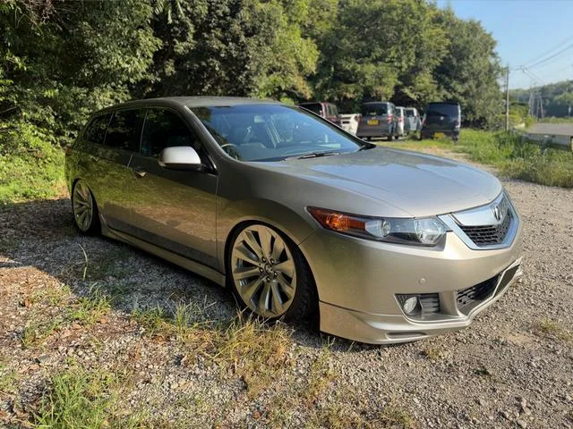 Honda ACCORD TOURER — фото 2