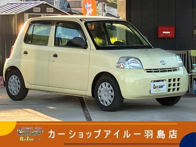 Daihatsu ESSE — фото 1