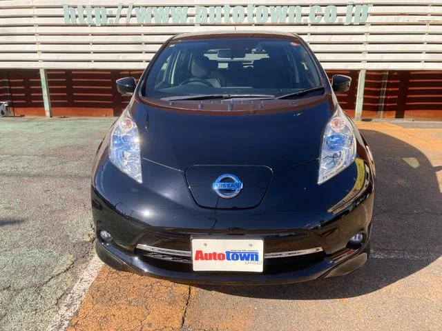 Nissan LEAF — фото 4