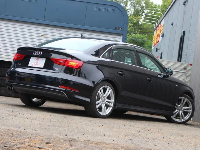 Audi A3 SEDAN — фото 5