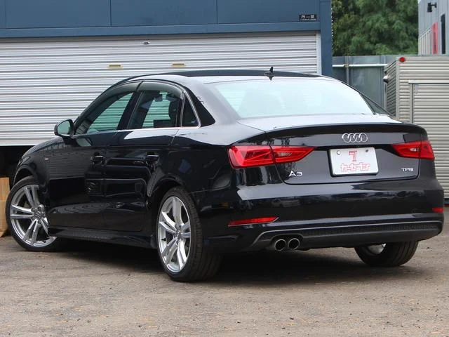 Audi A3 SEDAN — фото 6