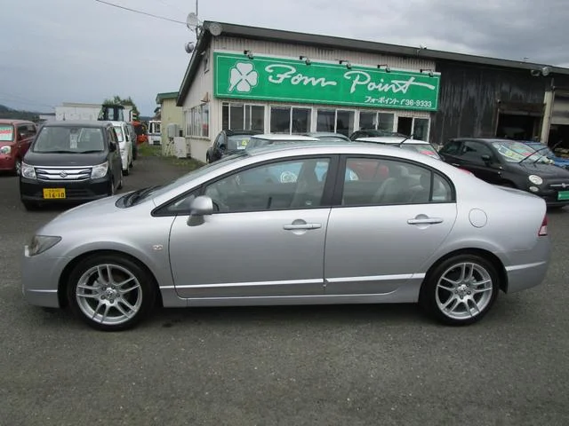 Honda CIVIC HYBRID — фото 5