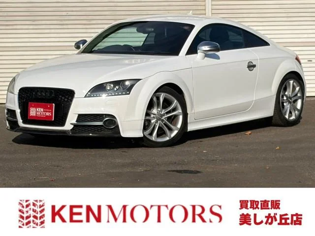 Audi TTS COUPE — фото 1