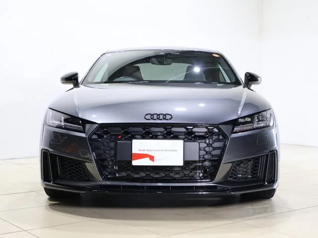 Audi TTS COUPE — фото 2