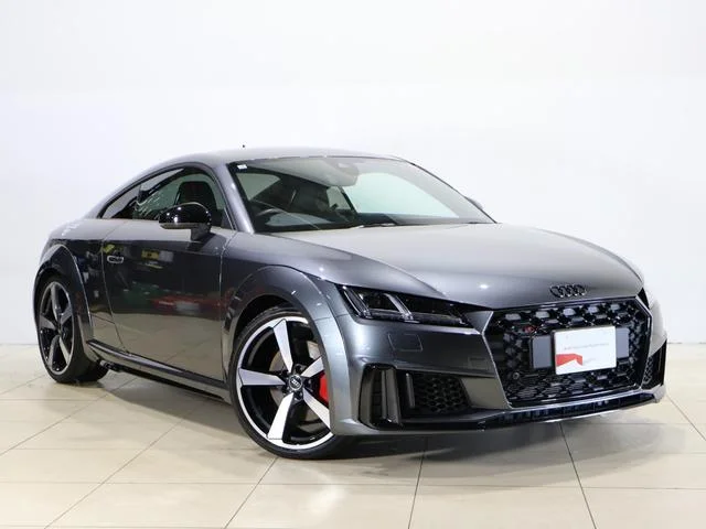 Audi TTS COUPE — фото 6