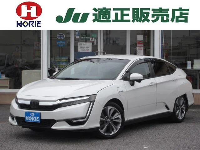Honda CLARITY PHEV — фото 1