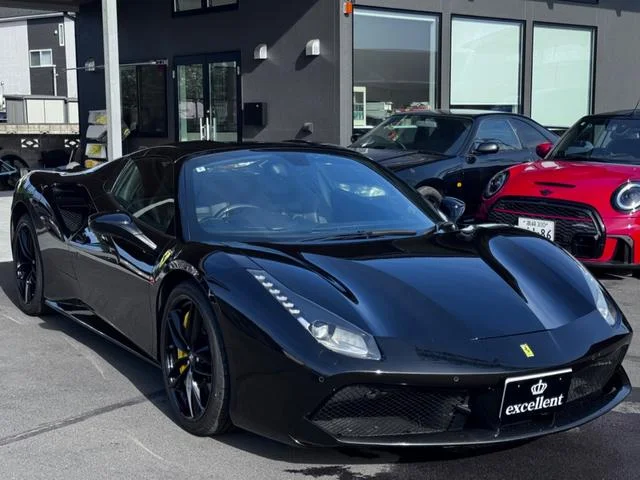 Ferrari 488 SPIDER — фото 2