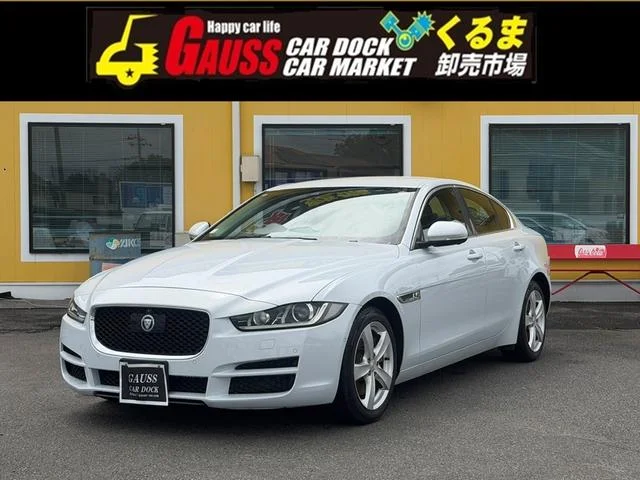 Jaguar XE — фото 4