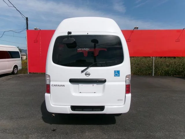 Nissan CARAVAN BUS — фото 3