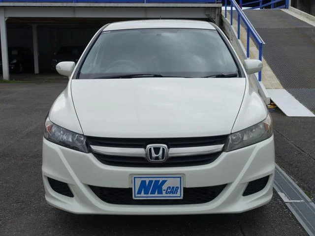 Honda STREAM — фото 2