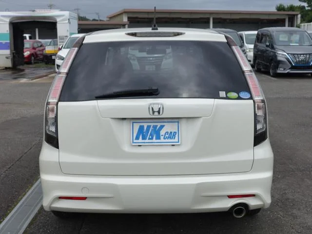 Honda STREAM — фото 3